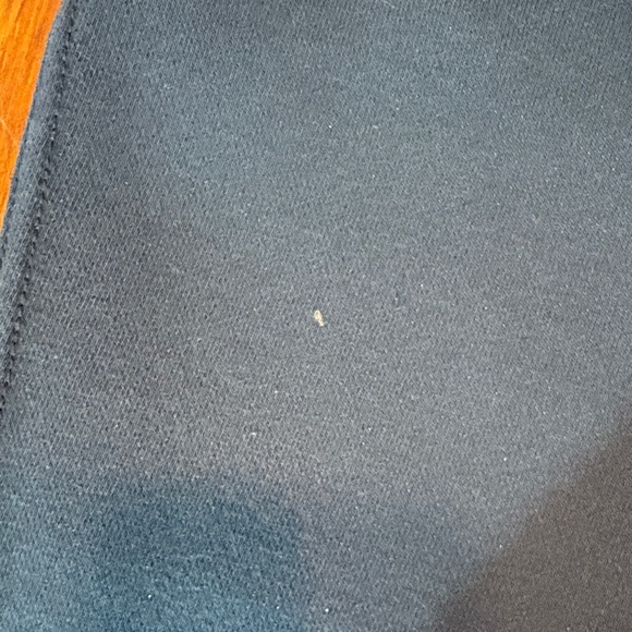 Carhartt women’s Black Joggers - Picture 5 of 8